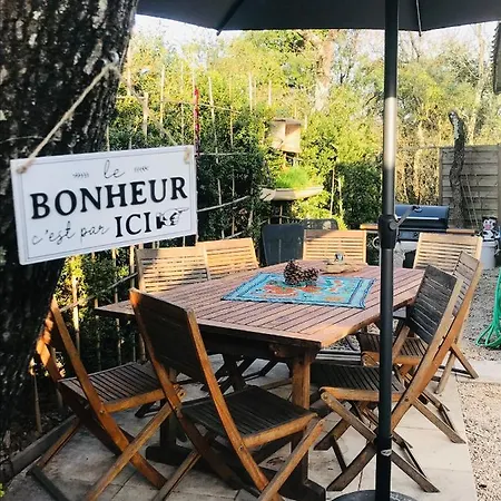 Camping Au Petit Bonheur